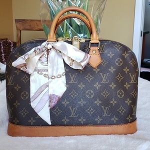 Authentic Louis Vuitton Alma PM
